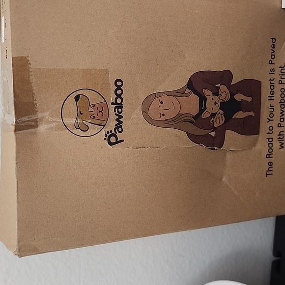 NIB PET CARRIER never opened - Picture 1 of 6